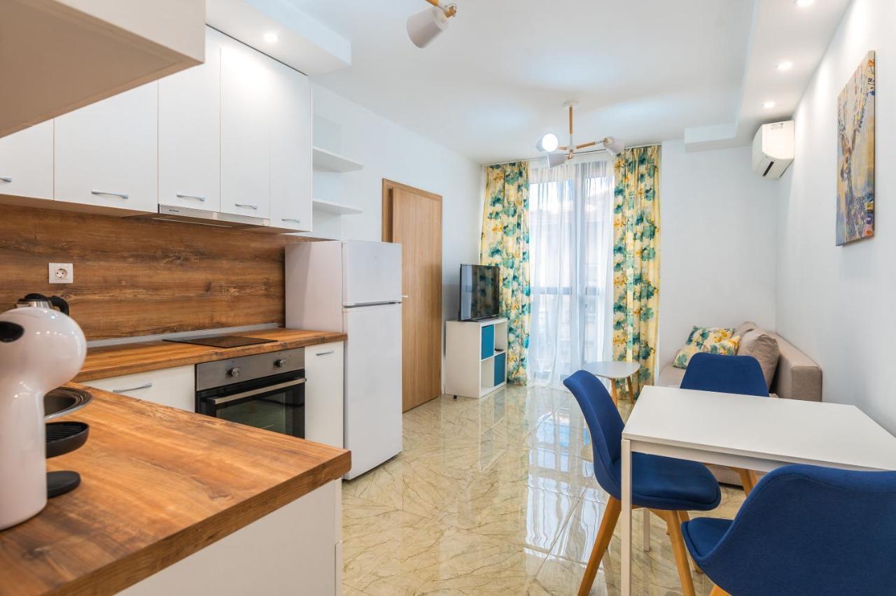 Bright & Cozy 1Bd Apartment In А New Building Sofie Exteriér fotografie